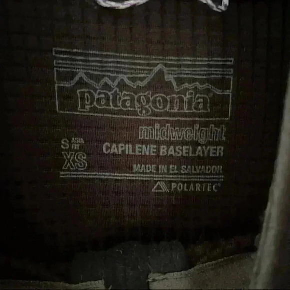 Patagonia Black Long Sleeve - Picture 4 of 6